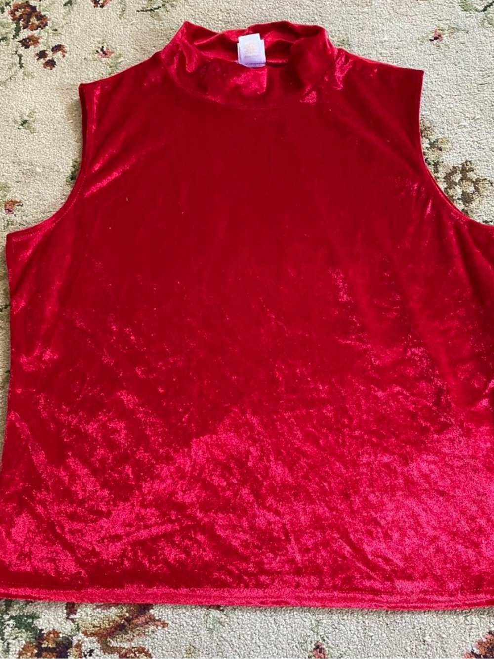 Gilligan & O'Malley Red Velvet Mock Neck Sleeveless Tank Top